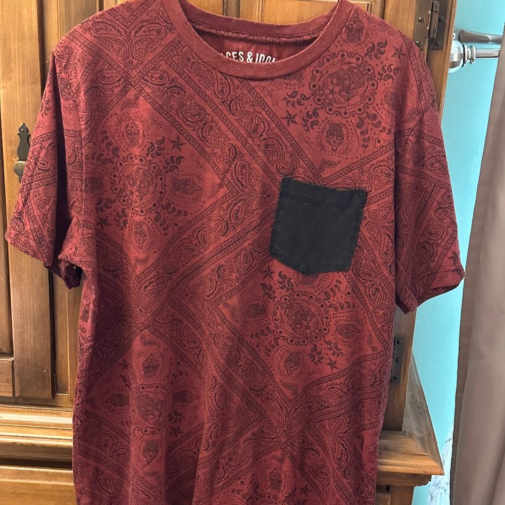 Mens/ Teens Graphic T-Shirt